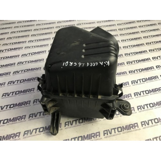 Корпус воздушного фильтра Kia Ceed 1.6CRDi 2010-2012 281101H250